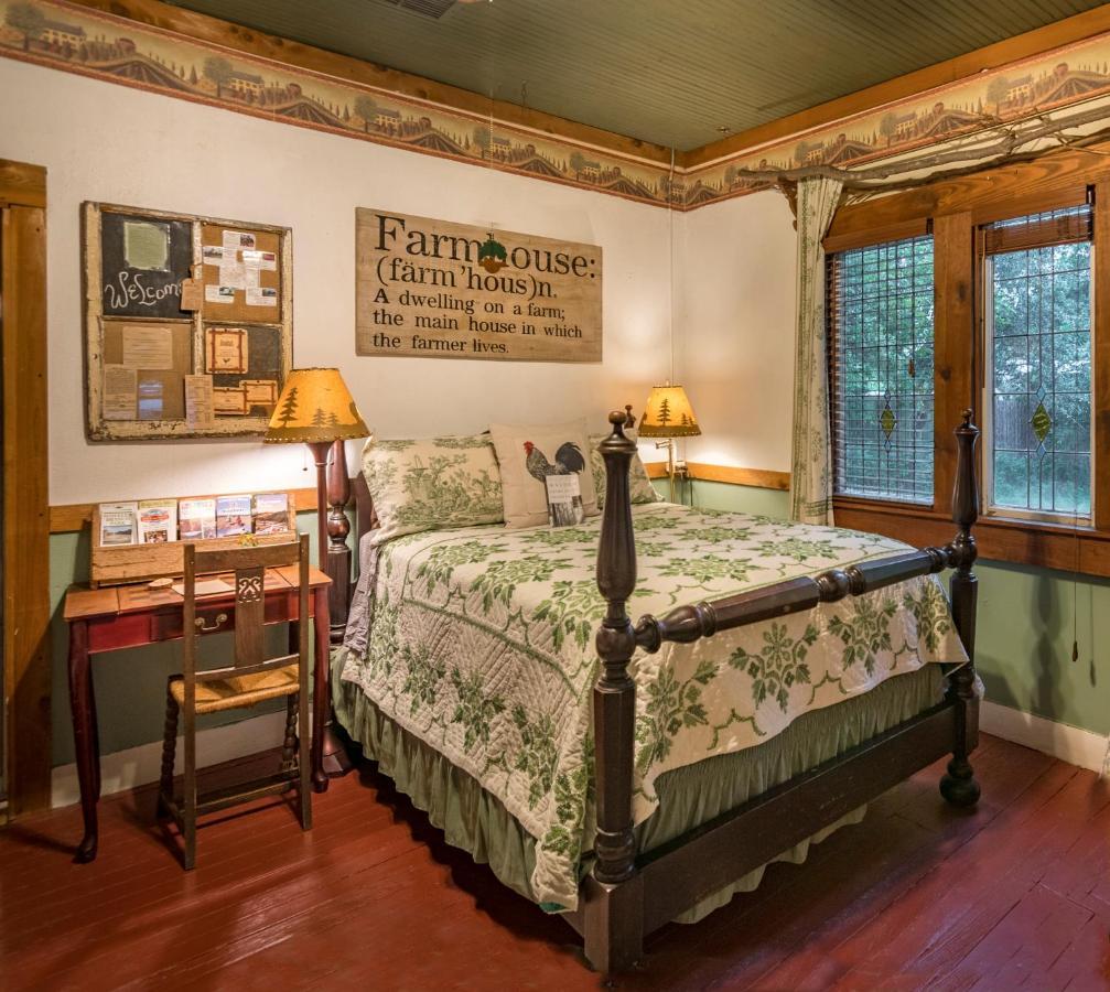Country Woods Inn Glen Rose Exteriör bild