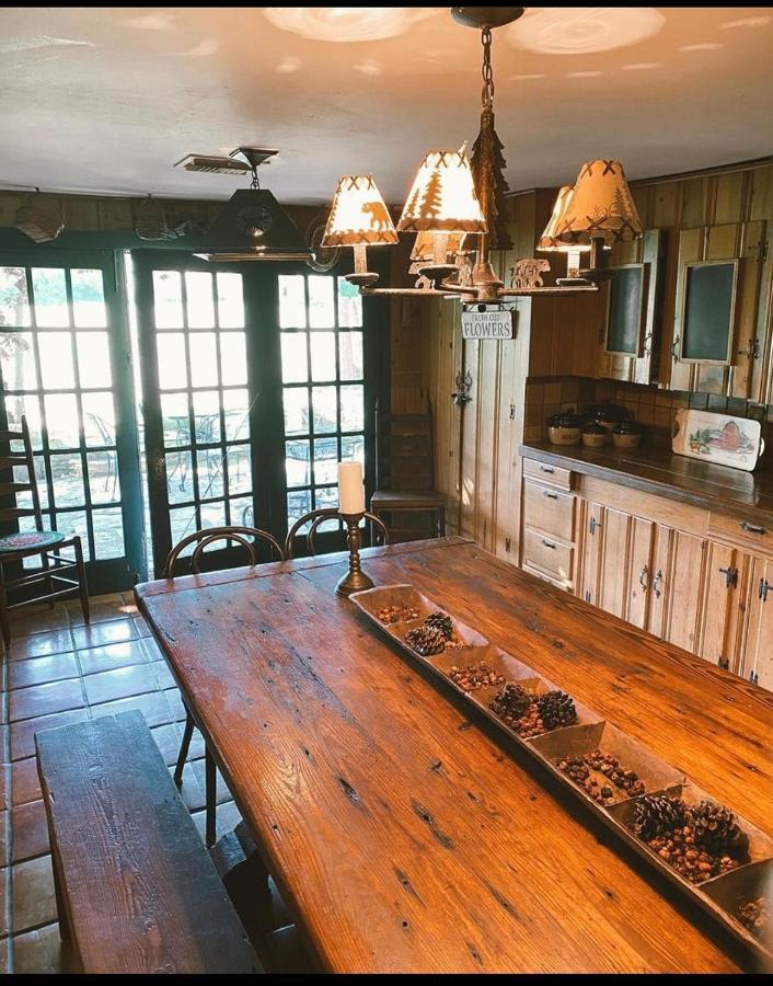 Country Woods Inn Glen Rose Exteriör bild