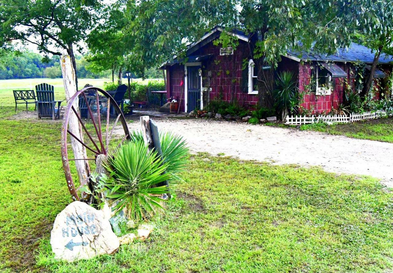 Country Woods Inn Glen Rose Exteriör bild